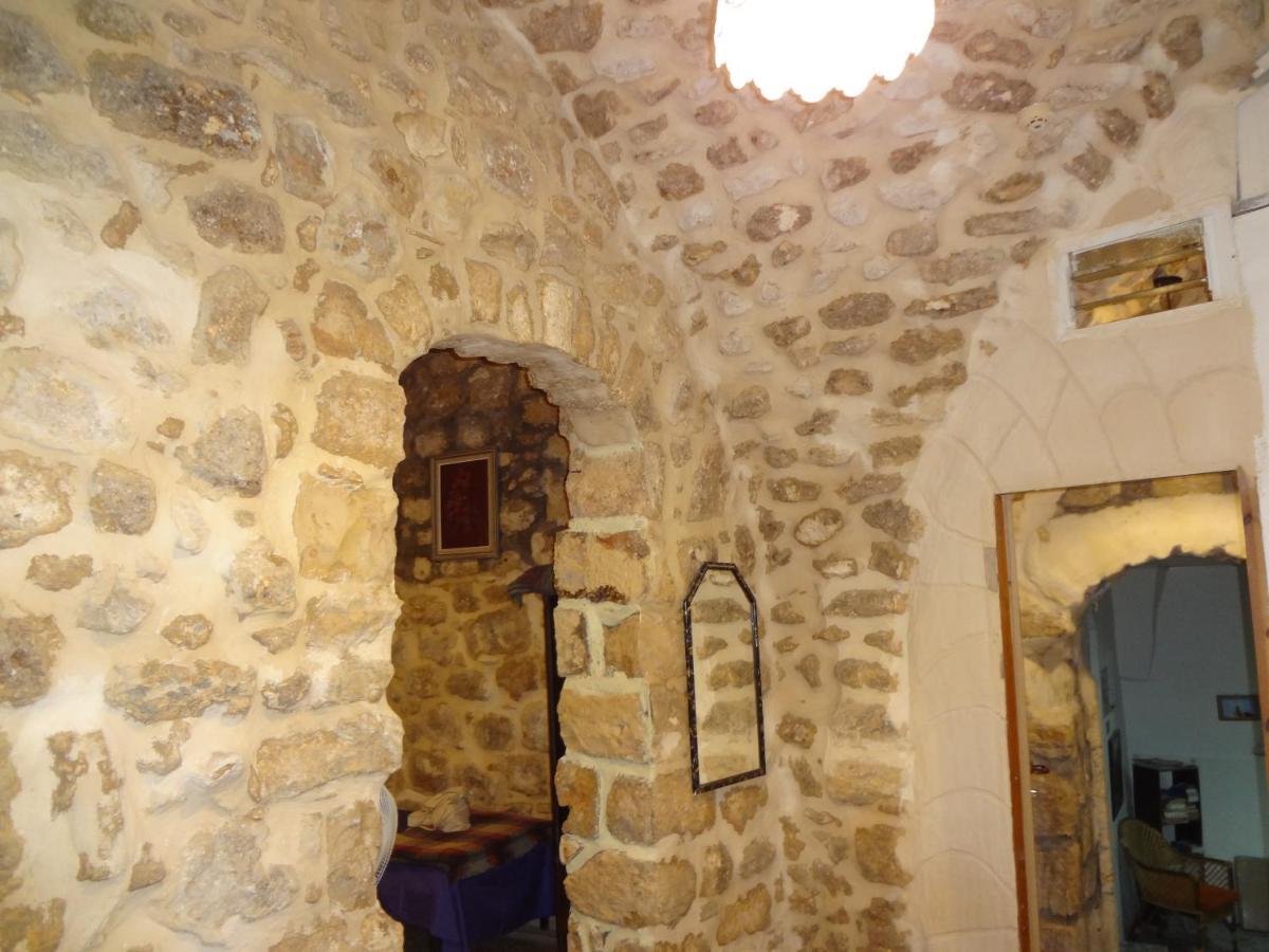 Jaffa Gate Hostel Jerusalem Room photo